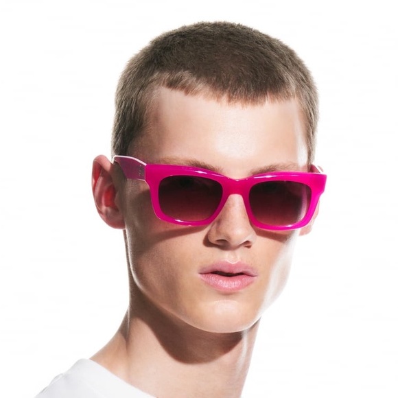 Barbie X Zara Sunglasses - Picture 2 of 11